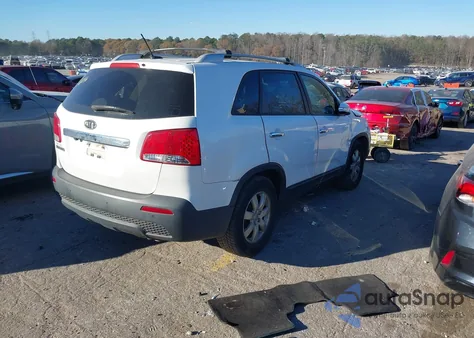 2013 Kia Sorento Lx z USA, uszkodzony, nr VIN 5XYKT3A68DG406046